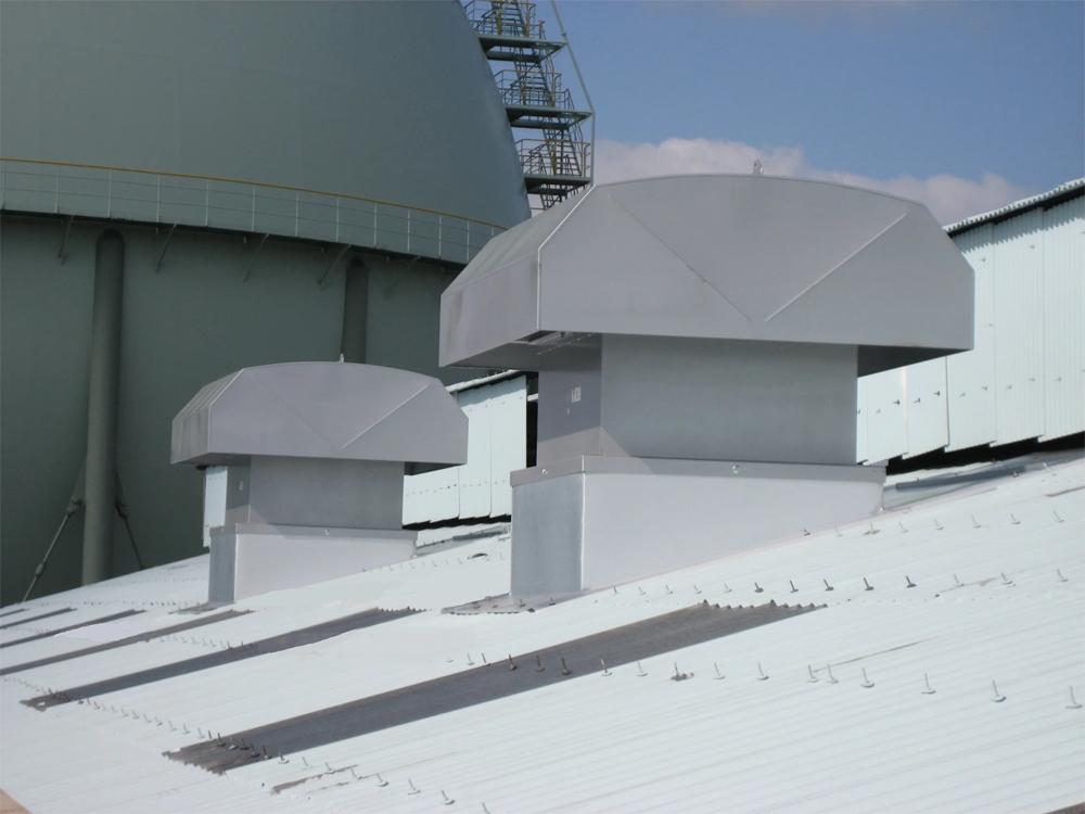 テラル製のルーフファン